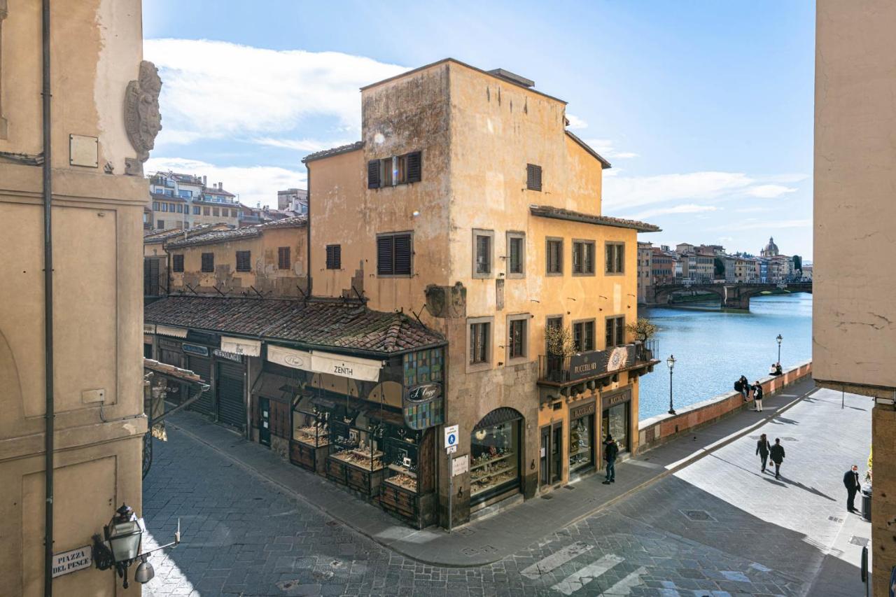 -ponte Vecchio View Apartamento Florencia